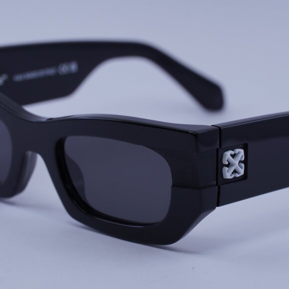 Off-White OERI147 BELLEVILLE 1007 Sunglasses Black Cat Eye Frame, Grey Lenses - Picture 4 of 11